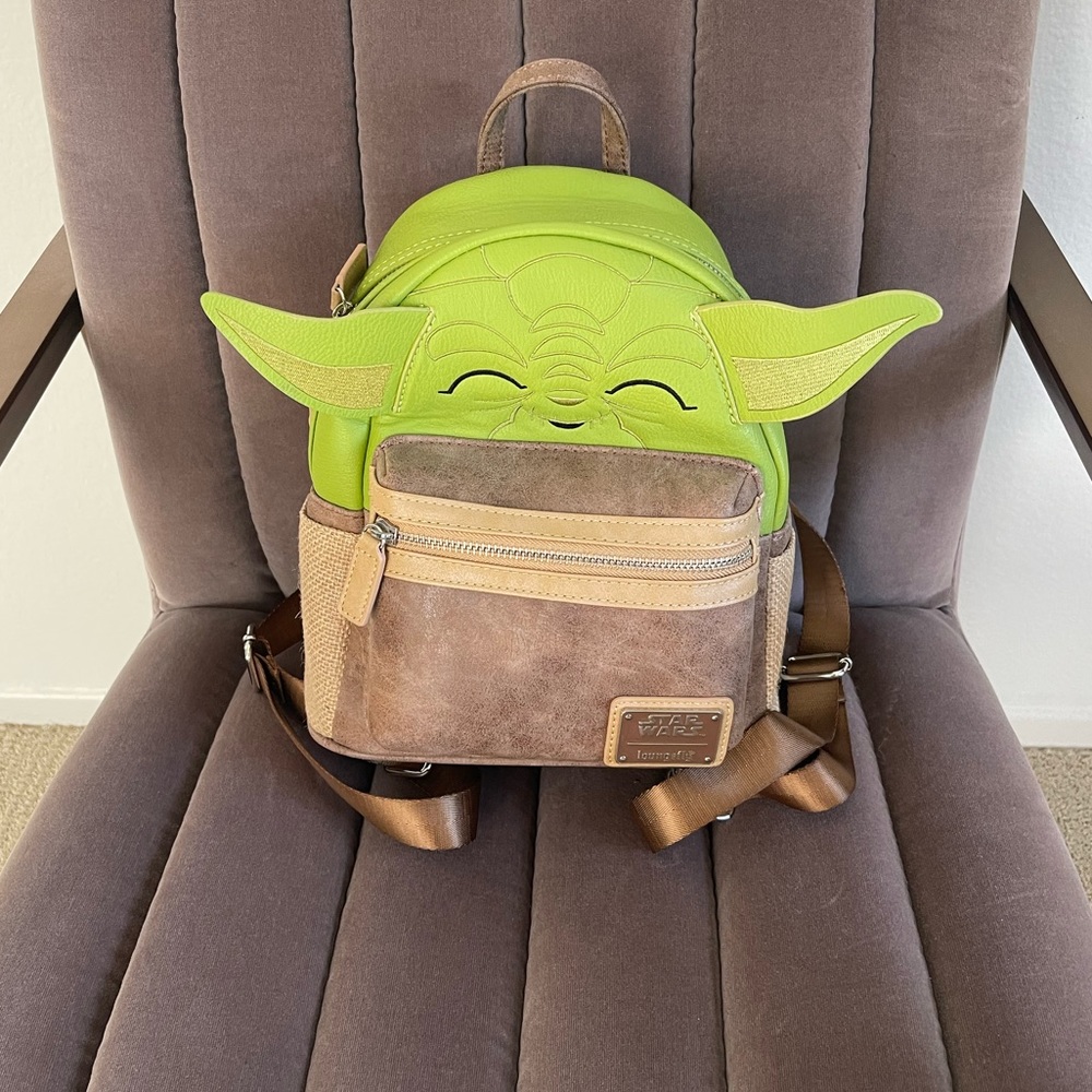 Baby Yoda Loungefly Backpack 💚